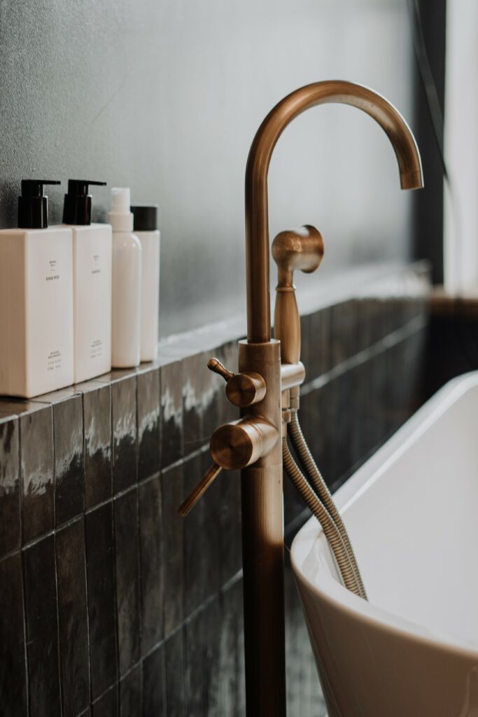 pexels-cottonbro-4153152